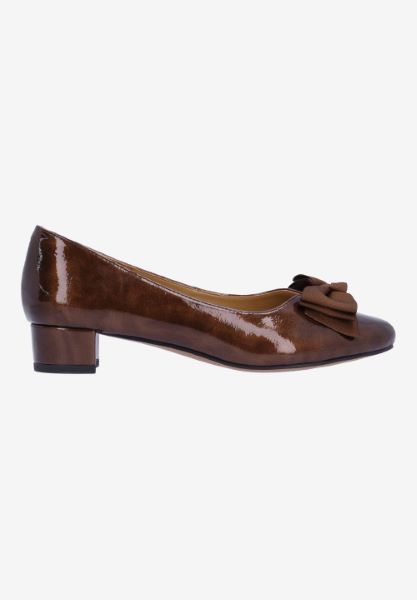 Right side view of Cameo BRONZE PATENT/GROSGRAIN