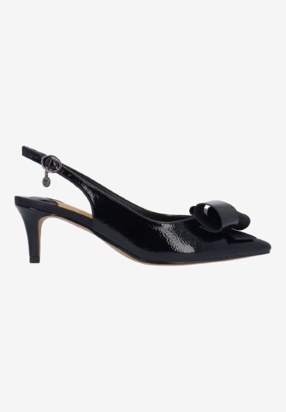 Right side view of Delara BLACK PATENT