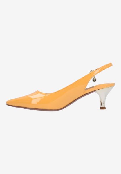 Left side view of Ferryanne TANGERINE PATENT