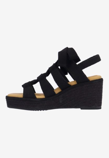 Left side view of Garlynn BLACK LINEN