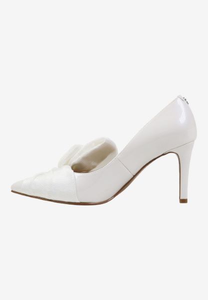 Left side view of Hirisha WHITE PATENT/GROSGRAIN