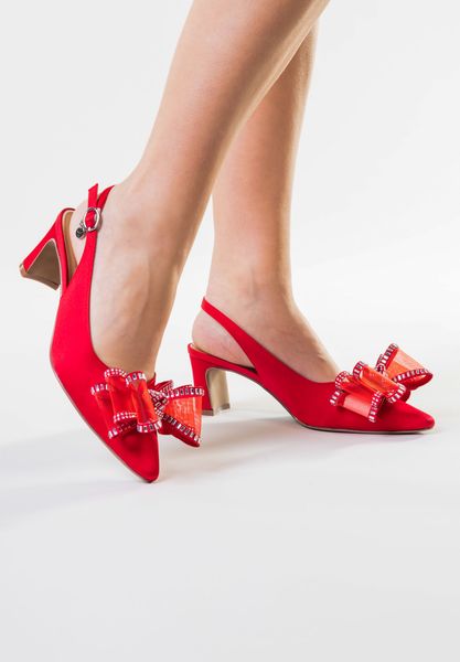Lifestyle image of Kalindra RED SATIN