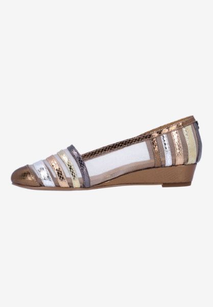 Left side view of Melodee METALLIC MULTI SNAKE PRINT/MES