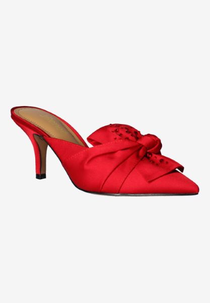 Front view of Mianna RED SATIN