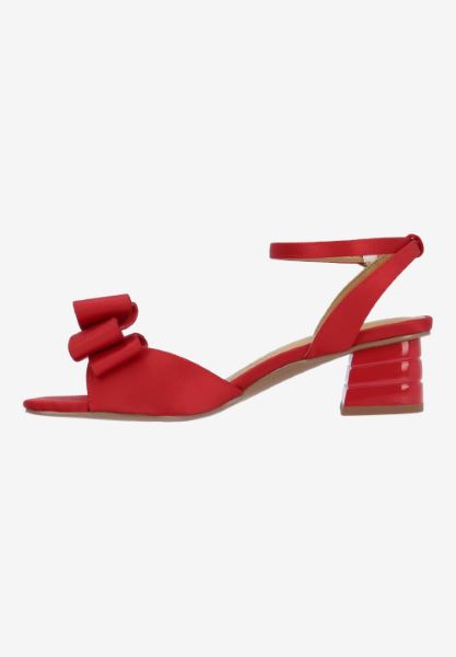 Left side view of Novela RED SATIN