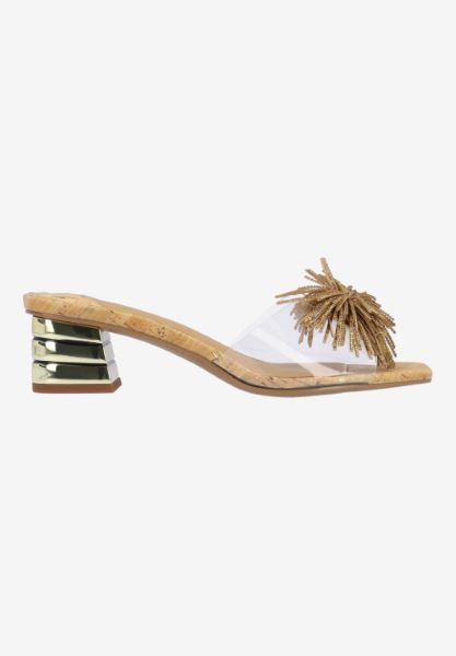 Right side view of Ozara 