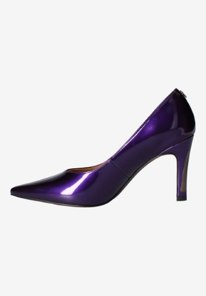 Left side view of Phoebie PURPLE PATENT