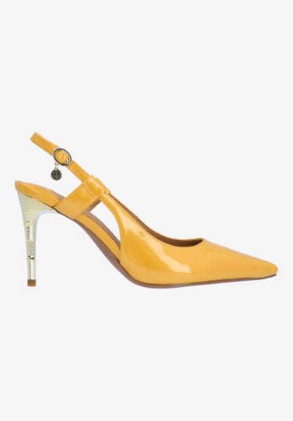 Right side view of Sirmati 