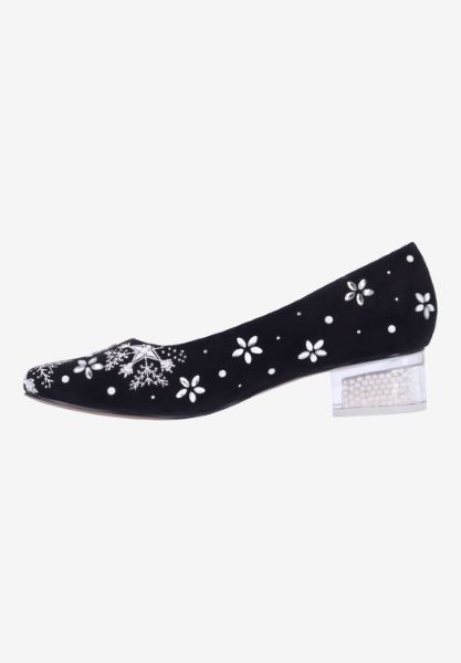 Left side view of Snowflayke BLACK/WHITE SUEDE