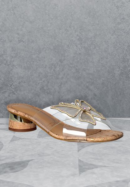 Lifestyle image of Sumitra CLEAR/NATURAL/GOLD CORK