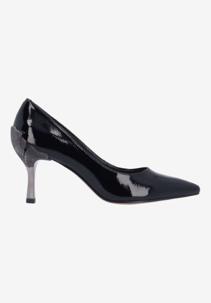 Right side view of Tacy BLACK PATENT