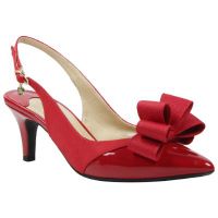 Front view of Gabino Red