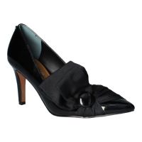 Front view of Hirisha BLACK PATENT/GROSGRAIN